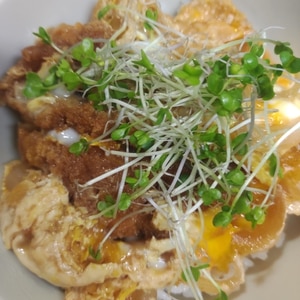 冷凍ヒレカツで カツ丼